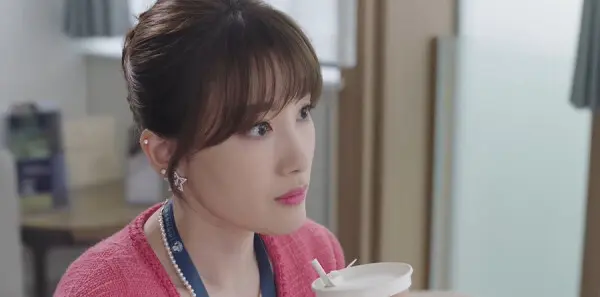 巨塔之后第7集剧照