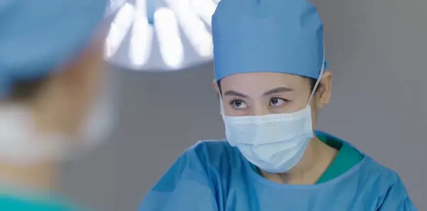 巨塔之后第11集剧照