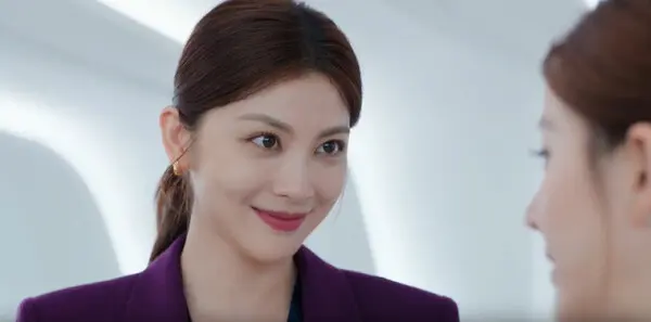 许我耀眼第8集剧照