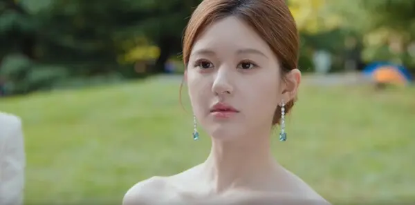 许我耀眼第5集剧照